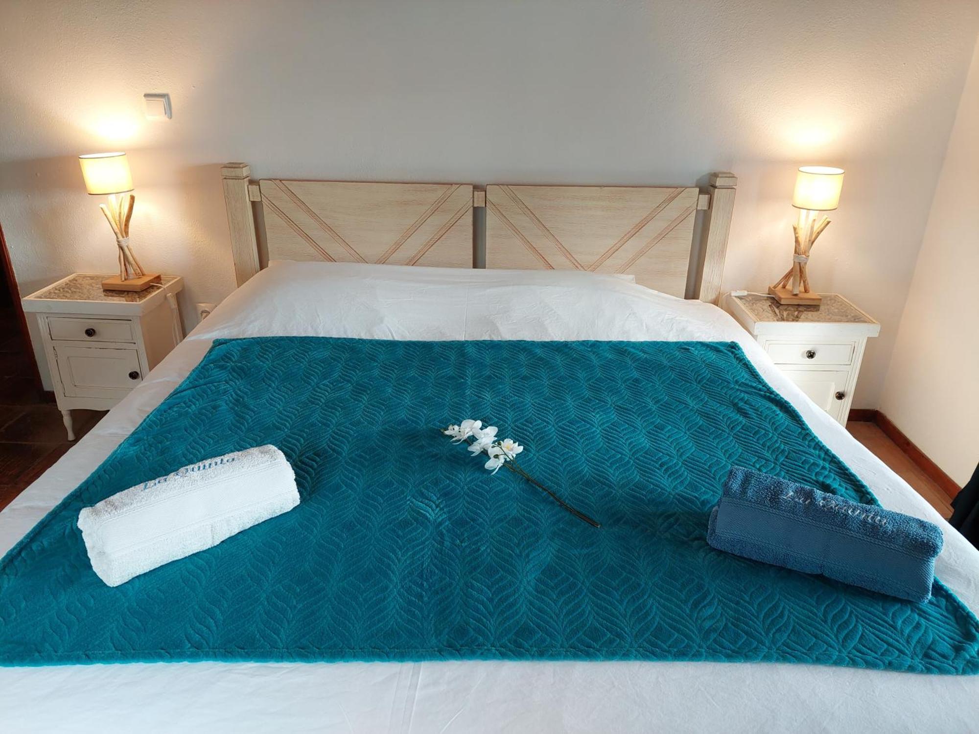 La Quinta Casa Com Piscina Privada Villa โลว์เล ภายนอก รูปภาพ